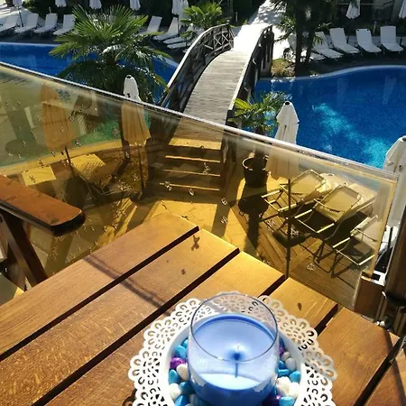 Private Units In Laguna Beach Созопол