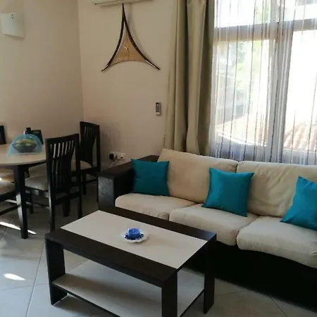 Private Units In Laguna Beach Appartement